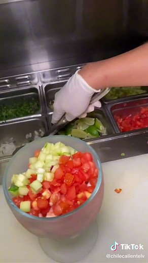 chilecalientelv on TikTok