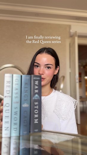 Spoiler-Free Review of The Red Queen Series