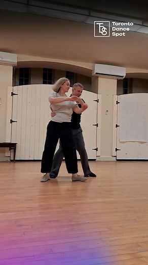 West Coast Swing dance classes in Toronto, ✨ every Monday ✨ 🕕 6:30 PM Starter, 🕢 7:30 PM Beginner, 🕣 8:30 PM Intermediate / Advanced Contact us today and book your spot in the course: https://torontodancespot.com/swing-dance-classes/west-coast-swing-dance-classes/ 💃🕺or call us at: 📞 647 937 9378! #westcoastswingdance #westies #torontodancespot #swingdancing #westcoastswingtoronto #aniaandadam #westcoast Ania Przybył Adam Czub | Toronto Dance Spot