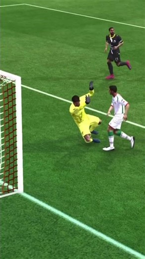 STOP using other strikers! Robbie Keane is BROKEN 💀