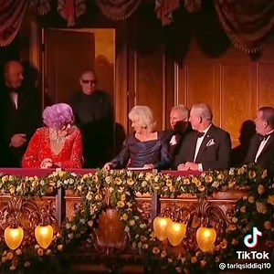 Barry Humphries RIP #BarryHumphries #DameEdnaEverage | Andrew Choreographer