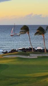 Escape to the vibrant Island of Hawai’i this Winter and hit the greens for endless golf days at Mauna Lani, where sunshine and sea breeze make every drive a dream. #AlwaysAuberge | Mauna Lani, Auberge Collection