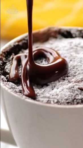 1 Minute Perfect Chocolate Mug Cake in Microwave