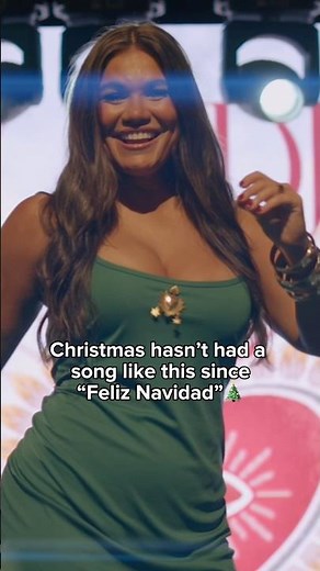 “Merry Merry-achi Christmas” out now❤️‍🔥💃🏽🎄 #singer #christmas #christmassongs