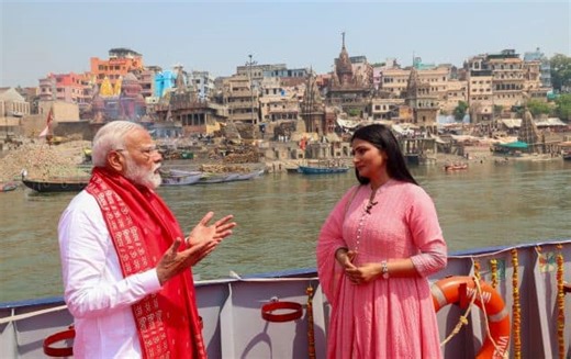 PM Modi's Interview to Chitra Tripathi of Aaj Tak channel