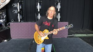 Today's RIFF OF THE DAY is a classic! 😎🎸🤟🏼 | George Thorogood & The Destroyers