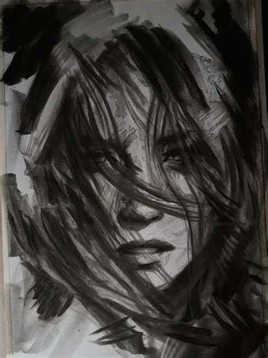 Fading Memory: The Art of Vanishing Portraits