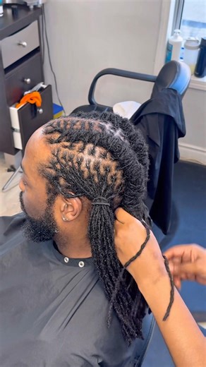 How to barrel roll for locs