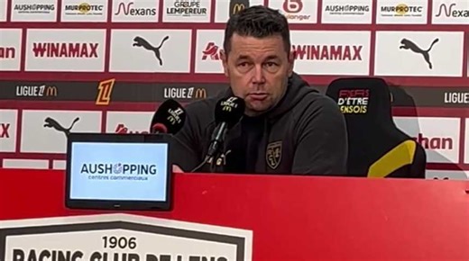 RC Lens - FC Lorient : la réaction de Pierre Sage après la victoire 3-0