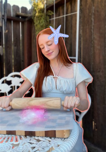 DIY Mermaid Paint Palette