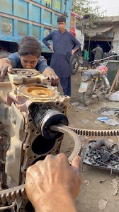 How to remove stuck piston from engine #fypシ #pistons #stuck #mechanic | Mechanic Kevin