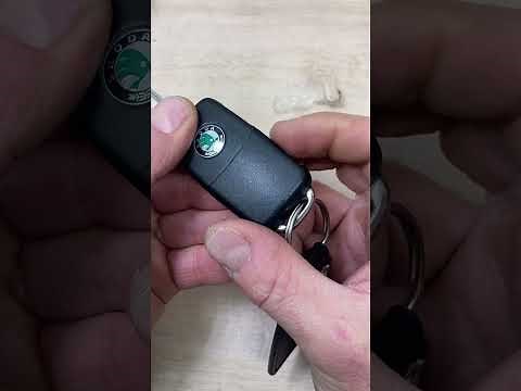 Skoda: So wechseln Sie die Batterie des Schlüssels selbst.