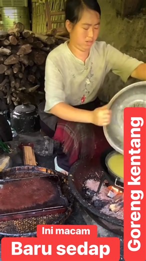 Kata kakak kentang kasi goreng lepas tu kasi Takis kan baru bikin kuih kentang nampak bikin begitu memang sedap apa pendapat you all kalau tahu sila komen | AJ