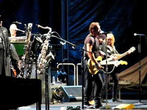 Bruce Springsteen - "Born To Be Wild" - Santiago de Compostela 2009