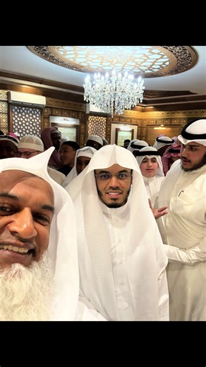 In the company of one of the Imams of the Ka’bah, Sheikh Yasir Al-Dawsari, hosted by Sheikh Abdullah Jarullah and at the graduation of my friend Ahmed’s son Hafiz Urwah from Chicago, it was all a blessed night in the Holy city of Madinah Munawwarah. May Allah send His endless blessings on the Prophet ‎ﷺ.