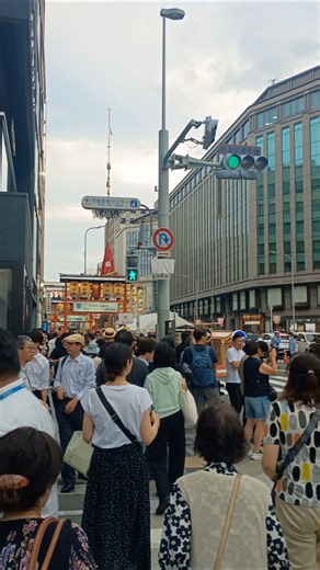 京都 祇園祭 烏丸駅 最新