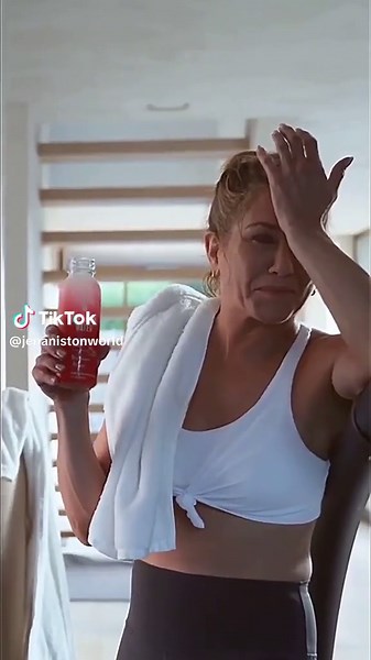 Celebrating the Beauty of Jennifer Aniston