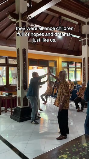The Heartfelt Journey of Volunteering in Nursing Homes