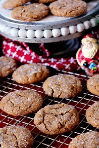 Soft Ginger Molasses Cookies { Soft and Chewy } - The Anthony Kitchen