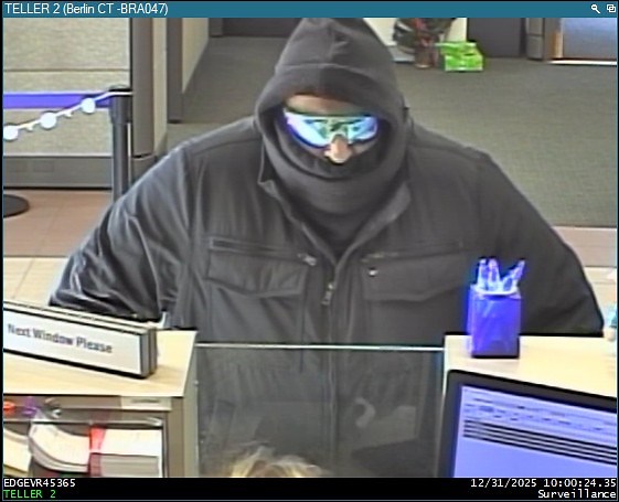 Police looking for Berlin bank robbery suspect
