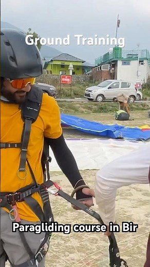 Start your flying journey with our P1 + P2 Paragliding Course in Bir Billing 🪂