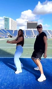 Bebeshito hace el Baile de su popular canción: “La Batidora” | La Familia Cubana