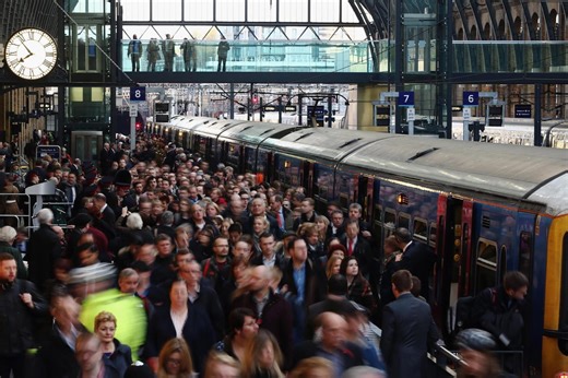 Signalling fault disrupts LNER and Lumo services at King’s Cross