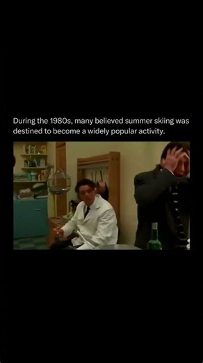 During the kitchen scene in the 1996 comedy The Birdcage Robin Williams genuinely slipped while rush