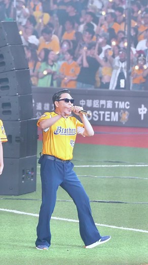 PSY Gangnam Style Channel B Part1 — Everybody Dance