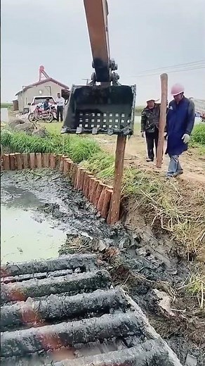 Fish pond slope reinforcement process