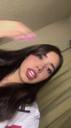 Videos de Joss Rmz 🫶🏻 (@jossrmmz) con “original sound - yellow me”