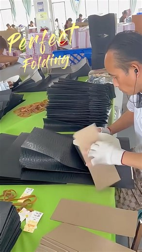 Visionpak_official | Factory Daily: Hand-Folded Paper Bags — Smooth, Precise, and So Satisfying! #packagingfactory #custompackaging #paperbagmaking... | Instagram