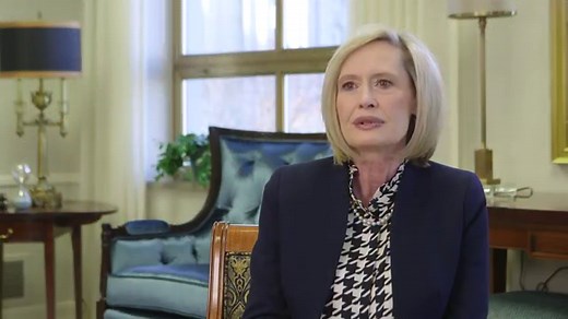 Mormon Women Missionaries Now Allowed To Wear Pants Instead Of Skirts