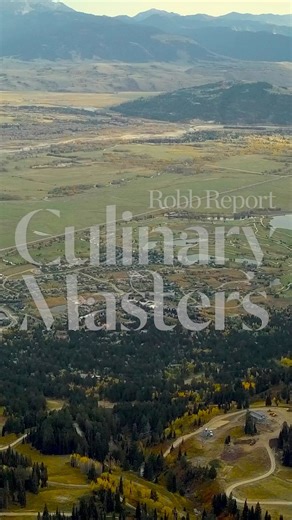 The upcoming Robb Report Culinary Masters marks eight years of the annual epicurean retreat. The three-day event convenes at Newport Beach’s Resort at Pelican Hill, where guests join renowned chefs and Robb Report editors to learn while savoring wine-paired meals. Learn more by visiting the link in bio via @rr1’s instagram account. | Robb Report