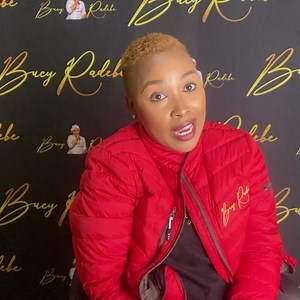 Just passing by to say hi👋👋 and to remind you to keep voting for “Uzugcin impilo yam” Let’s meet in Giyani on Saturday and Mafikeng on Sunday..💃💃 | Bucy Radebe