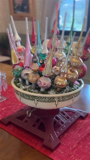 Ana Ochoa | Thrift Trips, Tips, & Flips! on Instagram: "This vintage style cast iron tree stand made the PERFECT base for my glass tree topper display! Once again - Facebook marketplace comes in clutch!! 🎄🙌🏼 . . . #vintagehome #christmasdecor #thriftedhome #vintagedecor #vintagechristmasdecor"