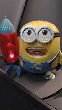 Despicable Me Starlite Pals Singing Minion Toy (Jerry)