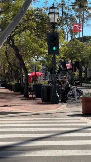 Defendant Makes Run For It After Jury Returns Guilty Verdicts in Sexual Assault Case. Staff writer, Pricila Flores was downtown for an unrelated meeting and captured video of Eteghaei being apprehended by bailiffs after he ran down Figueroa Street to State Street, about one block from the courthouse. Click the link in our bio to read the full story. | Noozhawk