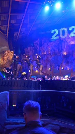 3 days until Endless Midnight! Ring in 2026 with an unforgettable property-wide celebration featuring live entertainment, DJs, and more. Your ultimate New Year’s Eve party is almost here — are you ready? 🎊🍾 🎫 For tickets & more info, visit https://bit.ly/49b9jHI | Mohegan Sun