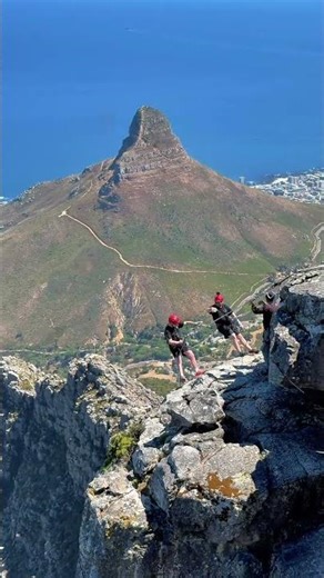 👉 Wanna do the epic 10-day South Africa tour and safari I did with @G Adventures? Info is in my ...