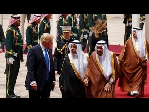 President Trump formally greeted in Saudi Arabia