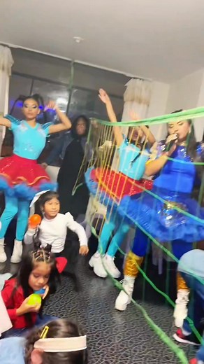 🪙💙 Diviértete con los mejores musicales infantiles con Angel'S Kids 💙🪙🎉 🩵💙🩵💙🩵💙🩵💙🩵💙🩵💙🩵💙🩵💙🩵 #angelskidseventos #fiesta #showinfantil #cumpleaños #show #kids #kids #rels #rels #viral #lima #sonic #bailarinas #dancer #contenido #publicidad #azul #celeste #juegos #divertidos #infantiles #gymkana #plantilla #capcut | Angels Kids Eventos