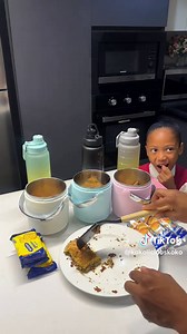 Long time no School Prep Post. Make Una use this one hold body 🥰 #schoollunch #morningvlog #dailyvlogs #morningroutine #morningvibes #schoolvlog
