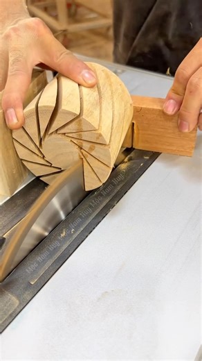 22K views · 72 reactions | how to make a pyramid on round wood. #tools | Wooden Garage | Facebook