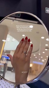 16K views · 24K reactions | Anillo Emily ✨ Disponible con Diamante de Laboratorio ó zirconias, en oro, blanco, amarillo o rosa   Envío gratis a todo México  Hasta 18 meses sin intereses #moutyjoyeria #anillodecompromiso #anillos #parejas #noviosgoals | Mouty Joyería | Facebook