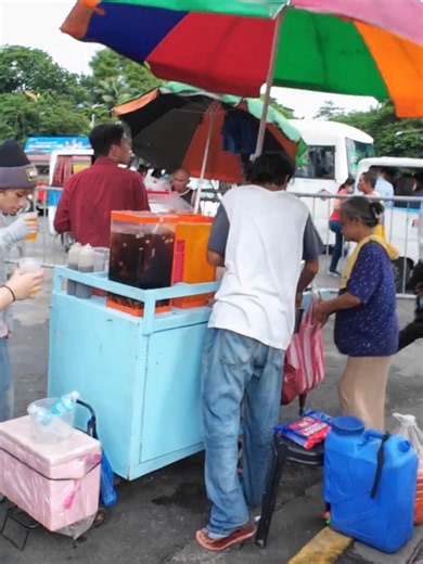 Walking Manila Philippines 🇵🇭 | Real City Life #Shorts