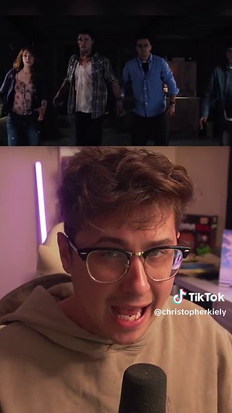 Horror Movies That Would Be Impossible To Survive‼️😱 Follow For More ✅ #foryou #quiteplace #cabininthewoods #thedecent #horror #horrortok #horrormovie