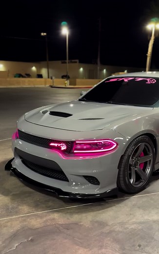 Dodge Charger SRT Hellcat: Supercharged Pink Beauty