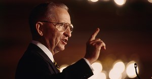 Texas billionaire Ross Perot dies at age 89
