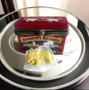Vintage Nabisco Barnum's Animal Crackers Porcelain Hinged Box. - Etsy